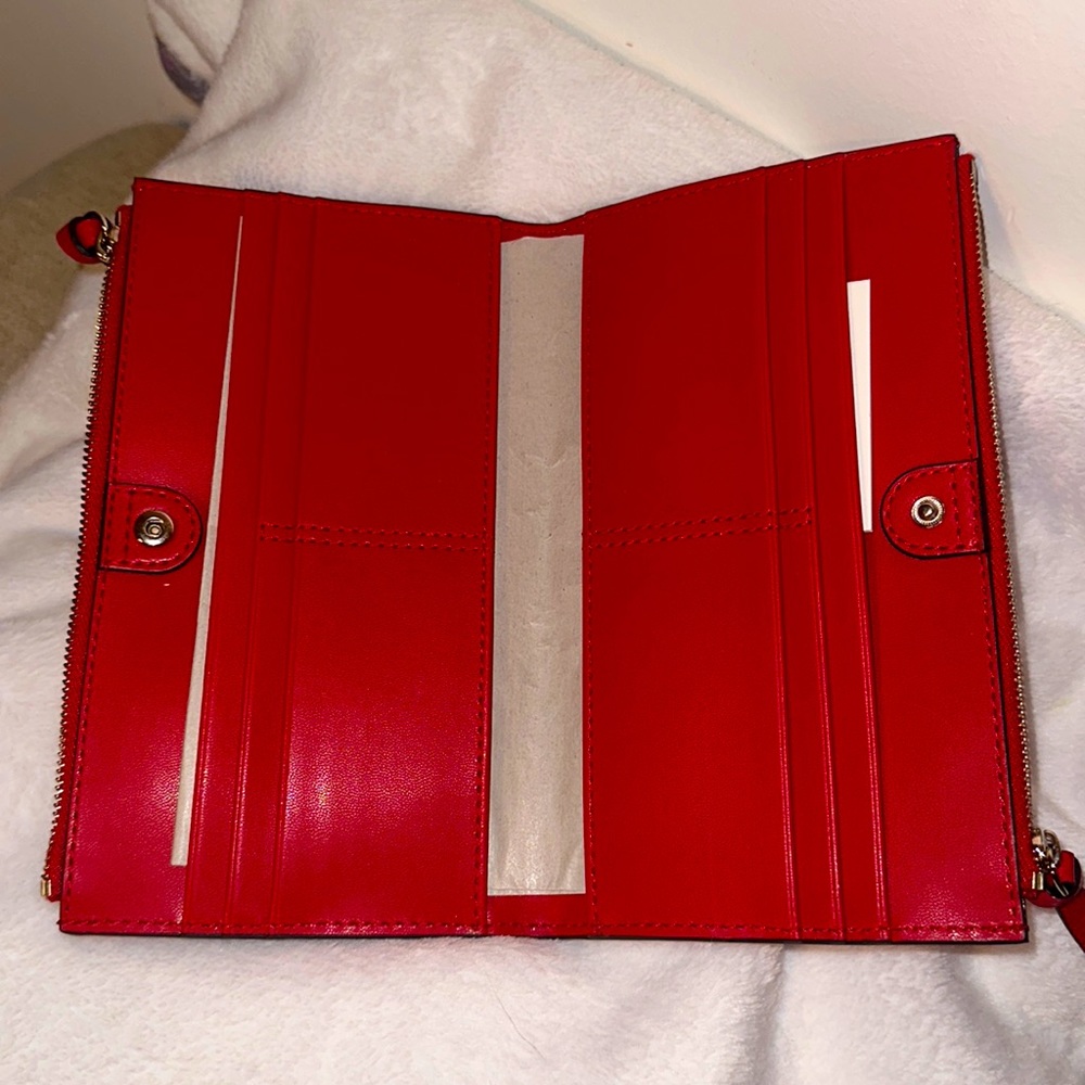 Kate Spade wallet - Picture 2 of 8